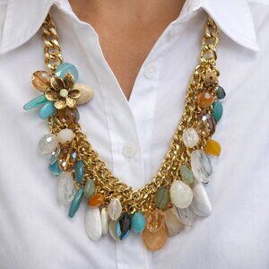 🆕😍Turquoise ivory & Topaz Lucite Statement necklace